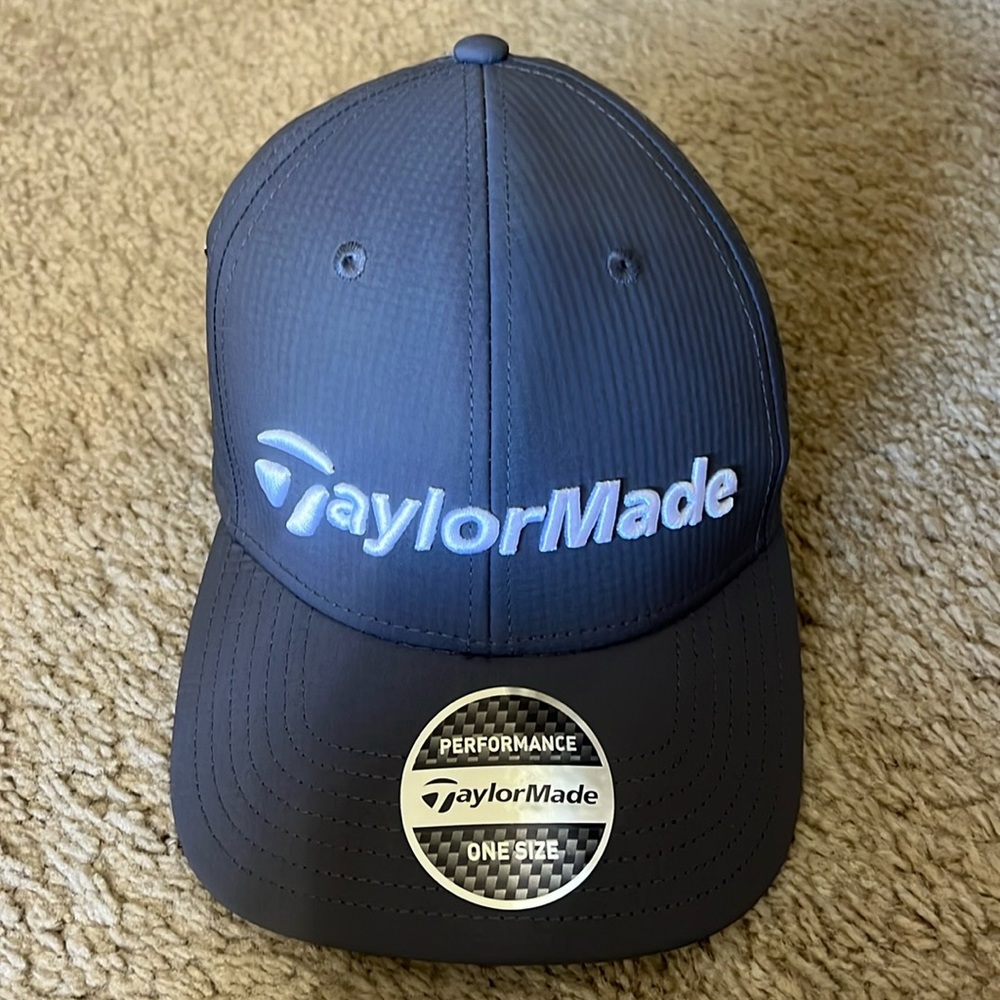 Gray Taylormade hat
